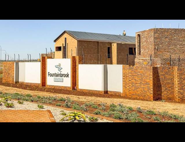 3 BEDROOM HOUSE FOR SALE IN FOUNTAINBROOK ESTATE